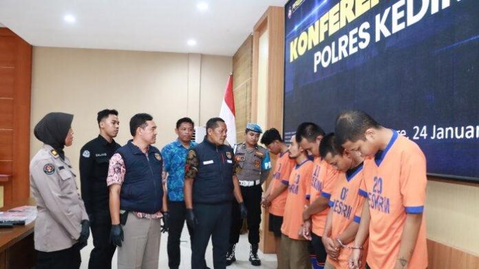 Awal Tahun 2025, Polres Kediri Amankan 8 Pelaku Curanmor dan Pengeroyokan