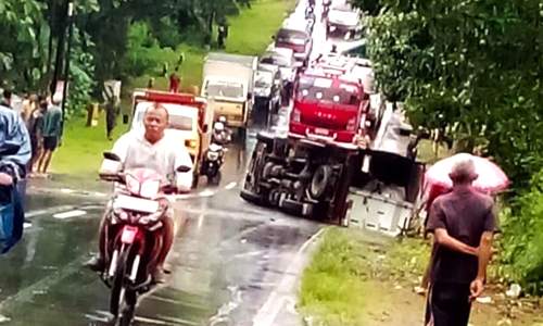 Kecelakaan-tunggal-di-ruas-jalan-Tanggulangin-Wonogiri-yang-dikenal-angker