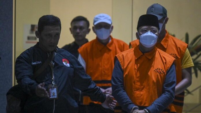 Penahanan Rohidin Diperpanjang Lagi 30 Hari