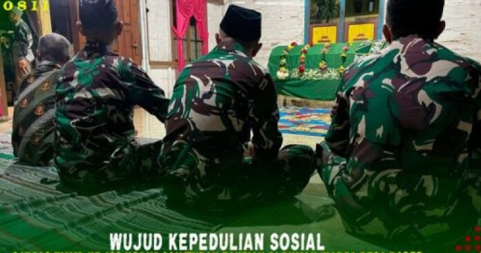 Bentuk Kepedulian Sosial, Satgas TMMD Ke-123 Kodim 0811_Tuban Melaksanakan Takziah di Rumah Warga