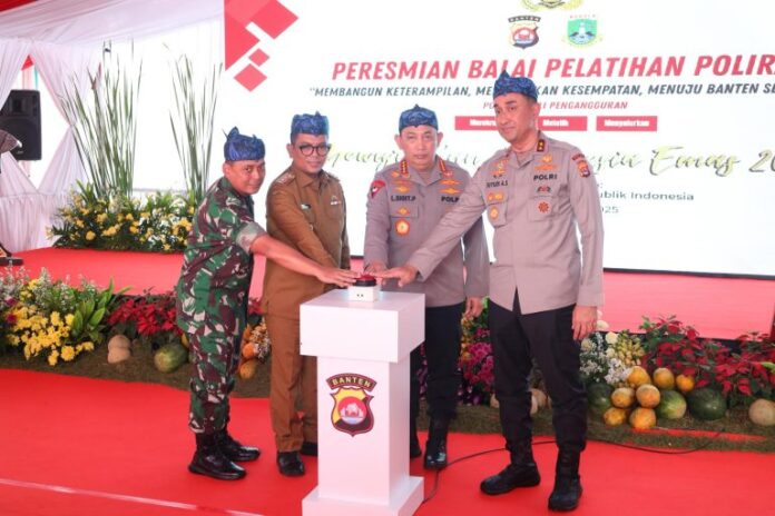 Kapolri-Jenderal-Pol-Listyo-Sigit-Prabowo-meresmikan-Balai-Latihan-Polisi-Peduli-Pengangguran-(Poliran)-Polda-Banten