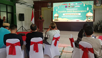 Kegiatan-Silaturahmi-Dandim-0813-Bojonegoro-bersama-Awak-Media-dengan-tema-Membangun-Komunikasi-yang-Harmonis-untuk-Kemajuan-Bangsa-di-Gedung-Ahmad-Yani-Markas-Kodim-0813-Bojonegoro