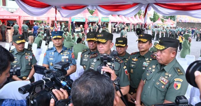 Kodam V_Brawijaya Sediakan Bazar Murah di Empat Titik