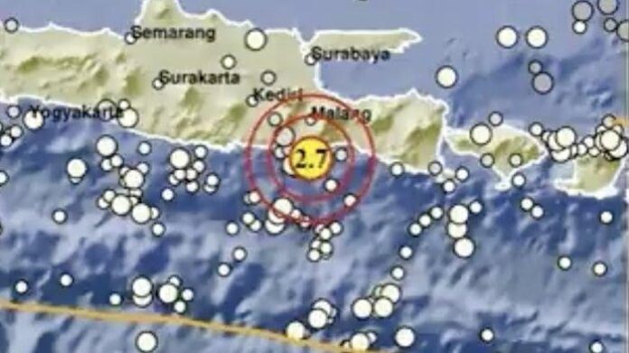 Lebaran Hari Ini, Baru Saja Malang Diguncang Gempa