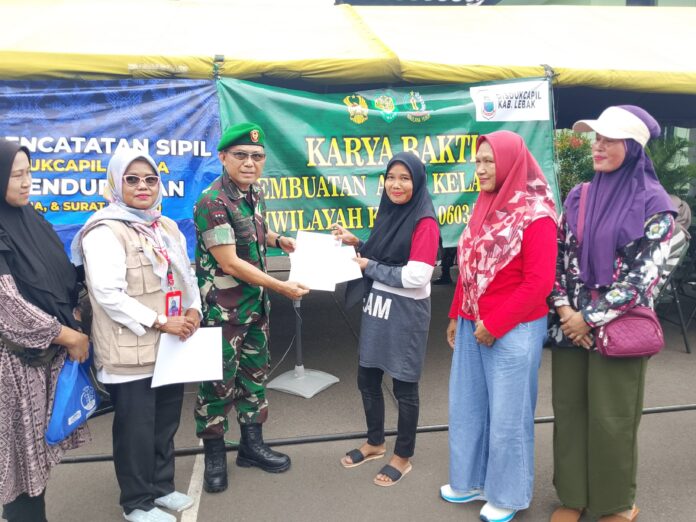 Pembuatan Akta Kelahiran di Kodim 0603_Lebak Langsung Jadi