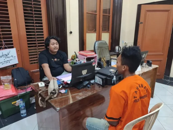 Dua Pria Diamankan Polisi Gegara Ini!
