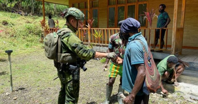 Mewarnai Iman di Pegunungan Papua