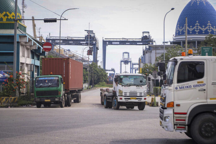 Pengusaha Truk Rugi Rp 120 M Imbas Macet Horor di Priok