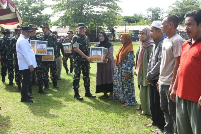 50 Box Sembako Dibagikan kepada Warga Kurang Mampu di Haruyan