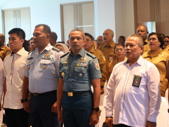 Aspotmar Danlantamal X, Kolonel Laut (P) Apriles Lusien Sukrino, menghadiri kegiatan Peluncuran dan Dialog Percepatan Musyawarah Desa Khusus Pembentukan Koperasi Desa Merah Putih