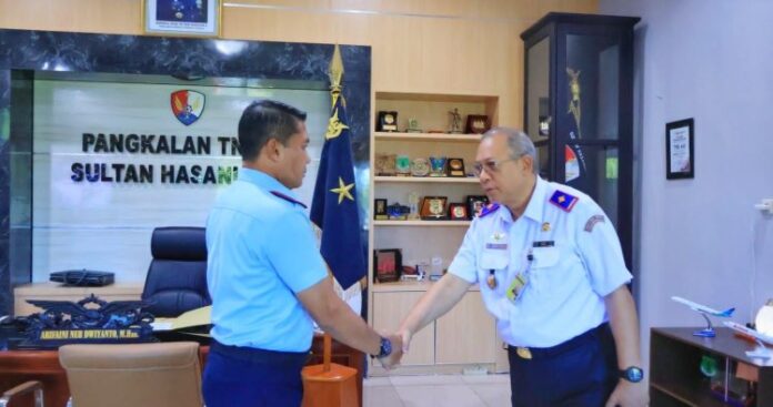 Danlanud Sultan Hasanudiin Terima Kunjungan Kepala Kantor Otoritas