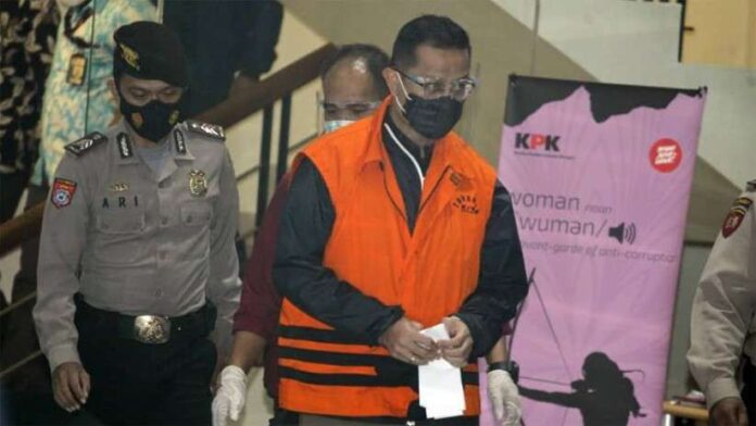 Mantan Mensos Juliari Peter Batubara saat diperiksa KPK