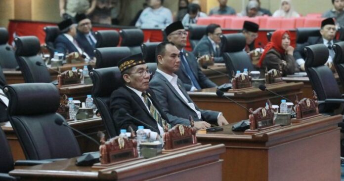 Sejumlah Kursi Kosong Mewarnai Rapat Paripurna DPRD DKI