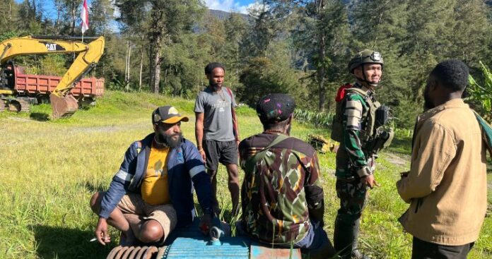 Bangun Kepercayaan di Perbatasan Satgas Yonif 732_Banau Lakukan Ini!