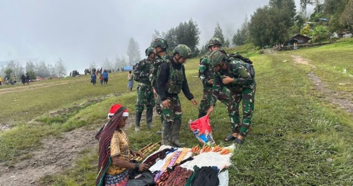 Bohati di Jantung Papua Satgas Yonif 113_JS Lakukan Ini!