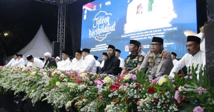 Dandim Temanggung Turut Hadiri Jateng Bersholawat