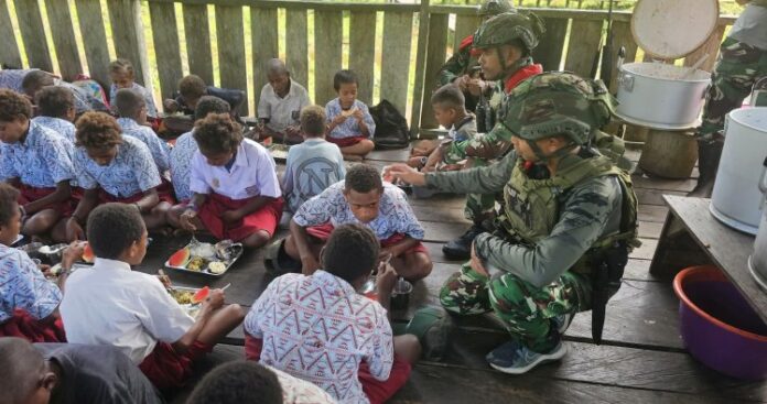 Mereka Tidak Dilupakan Satgas Yonif 733_Masariku Lakukan Ini!