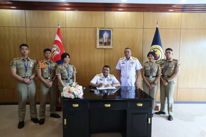 Dampingi Kas Koarmada RI , Komandan KRI Bima Suci Laksanakan Courtesy Call Ke Panglima Armada Kerajaan Thailand