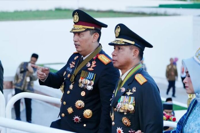 Kapolri Jenderal Polisi Listyo Sigit Prabowo menghadiri Upacara Detik-detik Proklamasi yang digelar di halaman Istana Negara, Jakarta